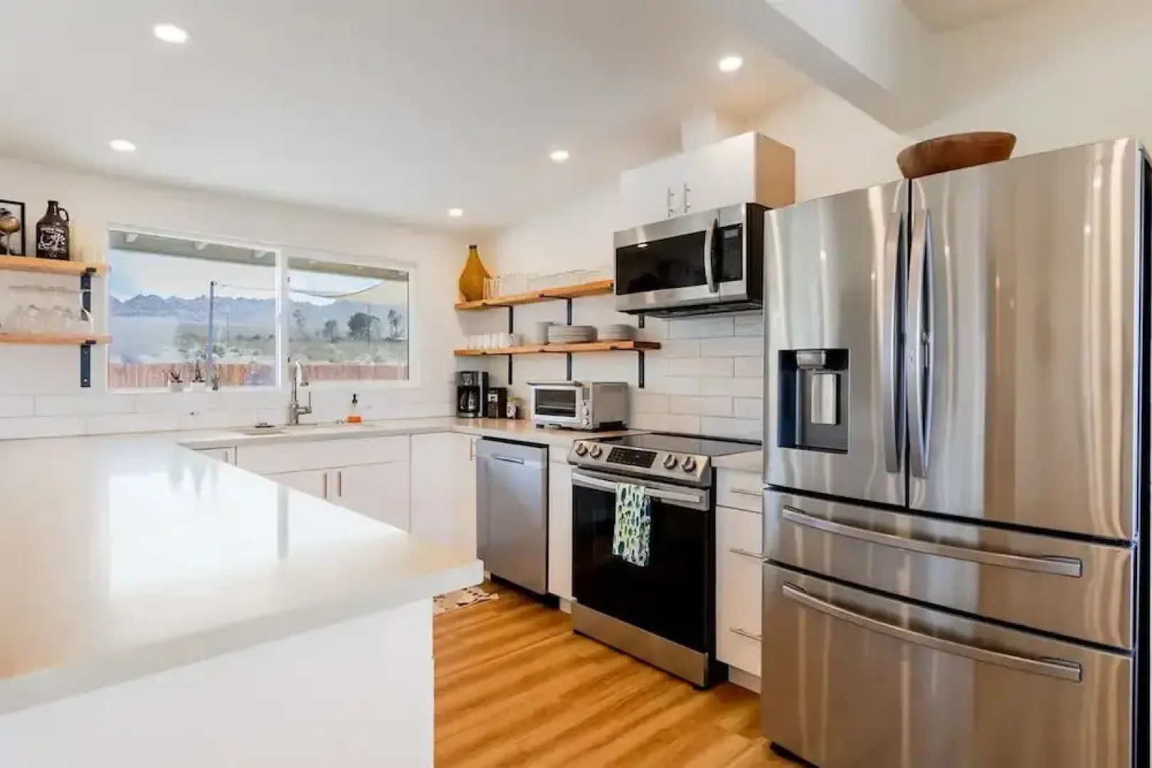 Stargaze Soak Hot Tub Fireplace Desert Views