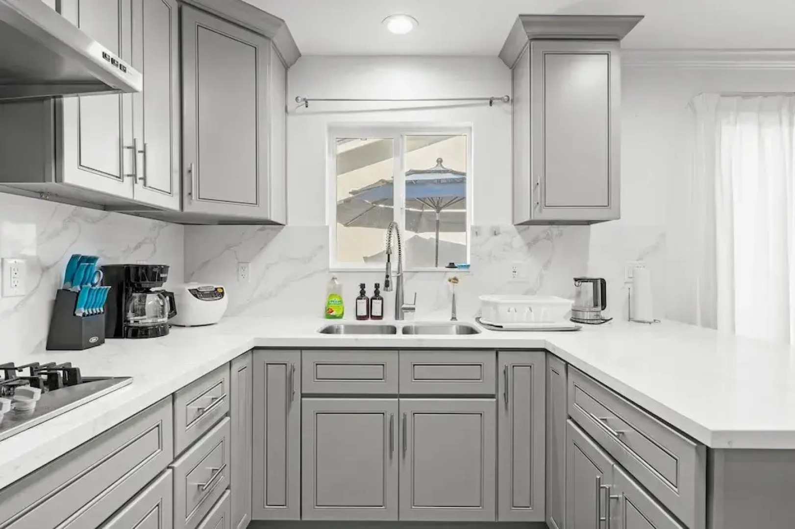 Comfy Retreat With Yard Cozy Interiors