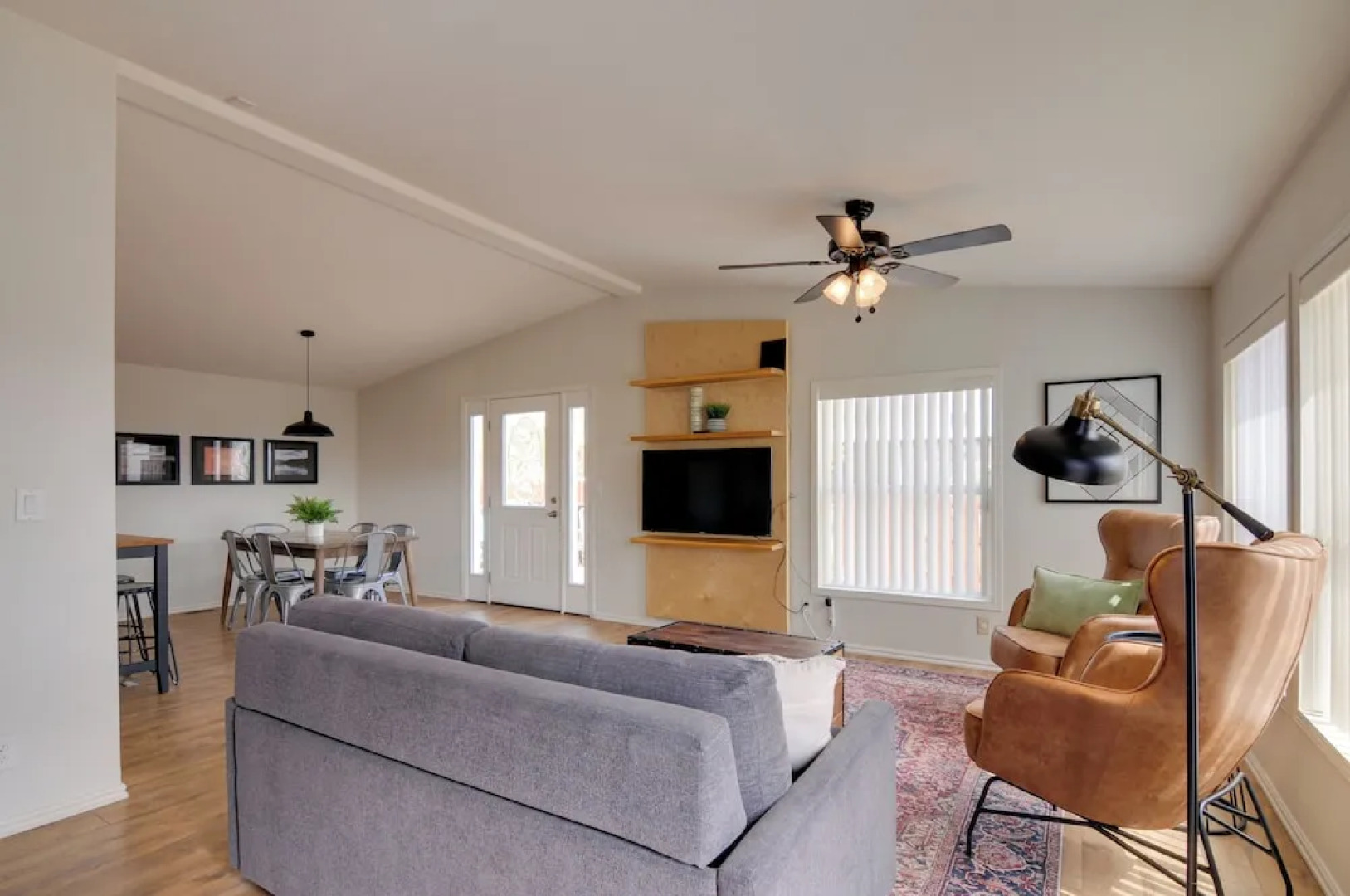 Utah Retreat - Hot Tub, Deck & Near National Parks