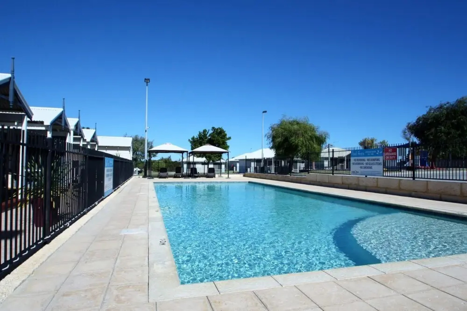 Bay 79 Ledge Point Holiday Park