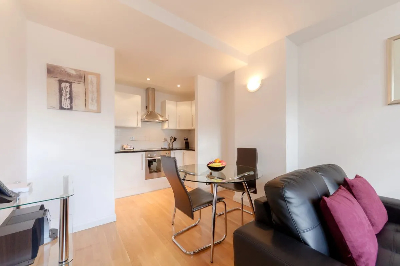 Roomspace Serviced Apartments - Groveland Court