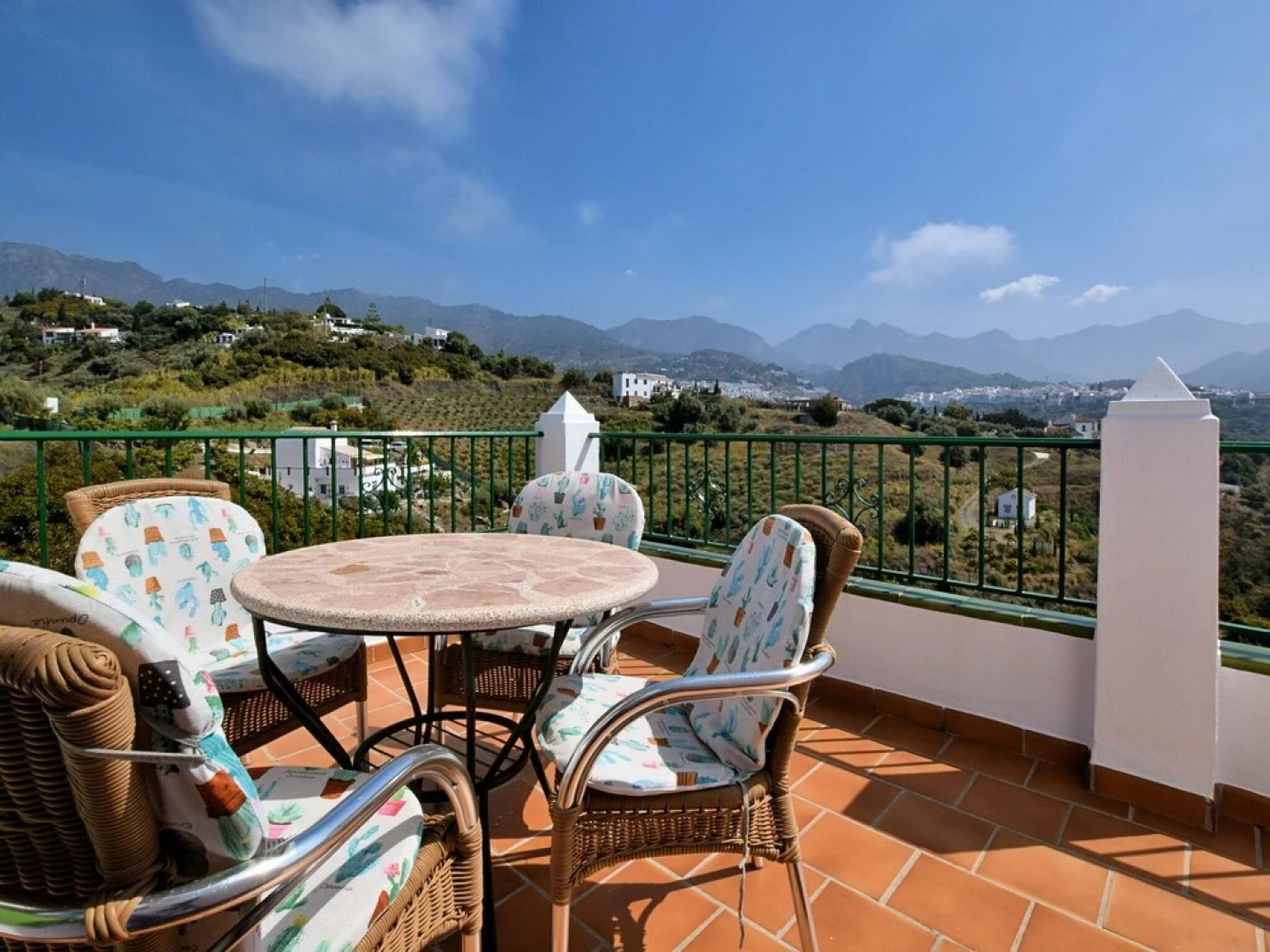 Rustic Villa in Lopera with Terrace