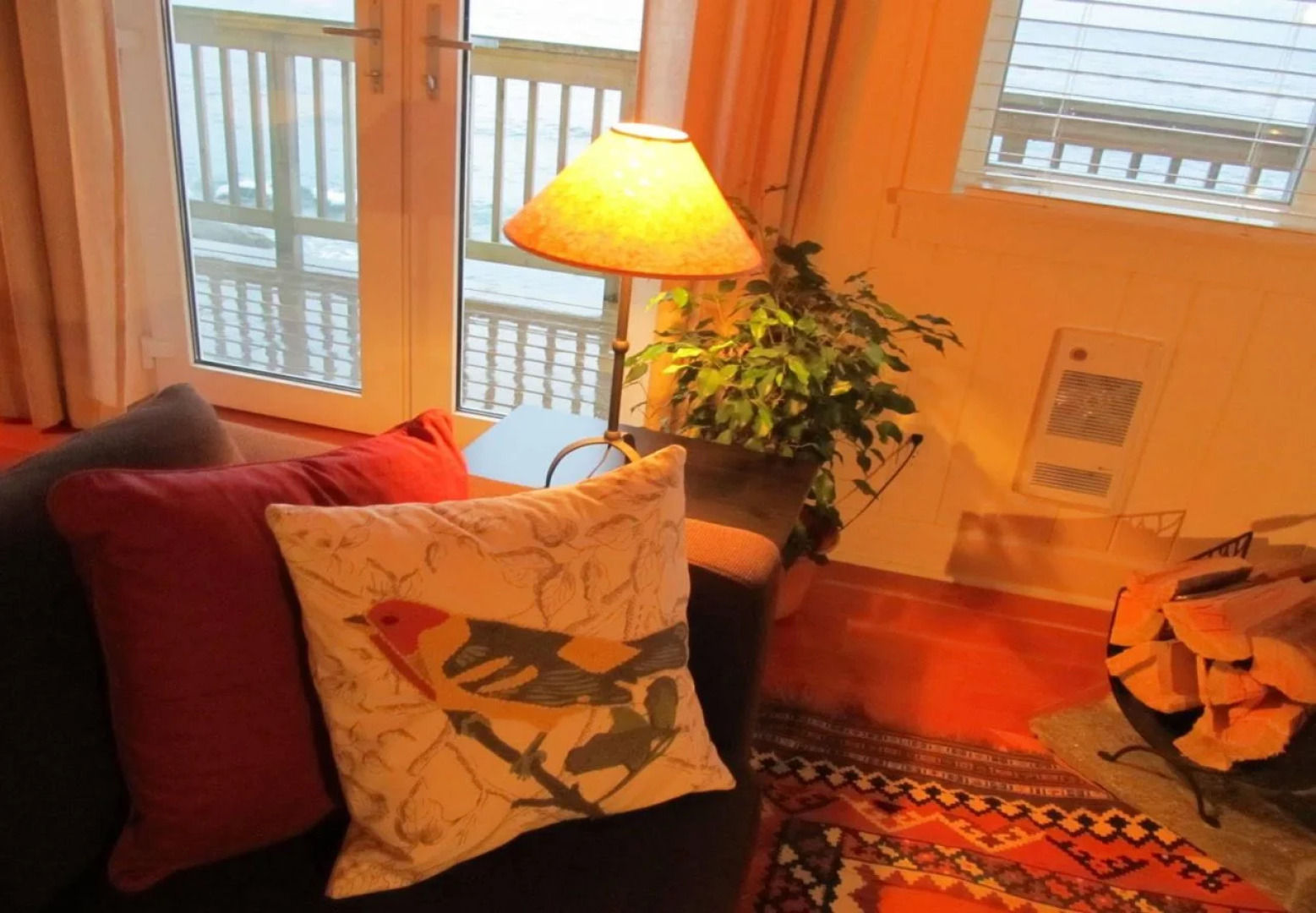 Stillwater Beach House Bed & Breakfast