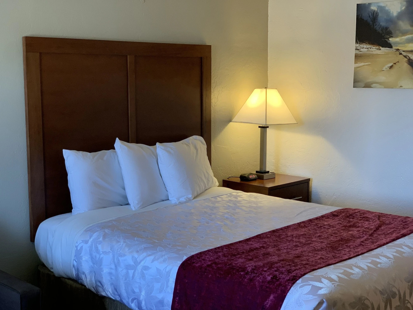 Red Carpet Inn Medford