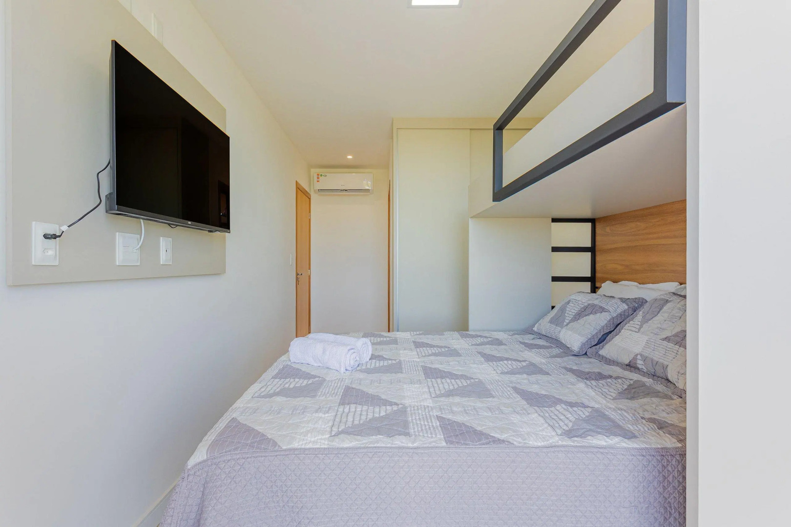 PF54 Casa Alto Padrão 5 Suítes com Diarista Inclusa - Praia do Forte