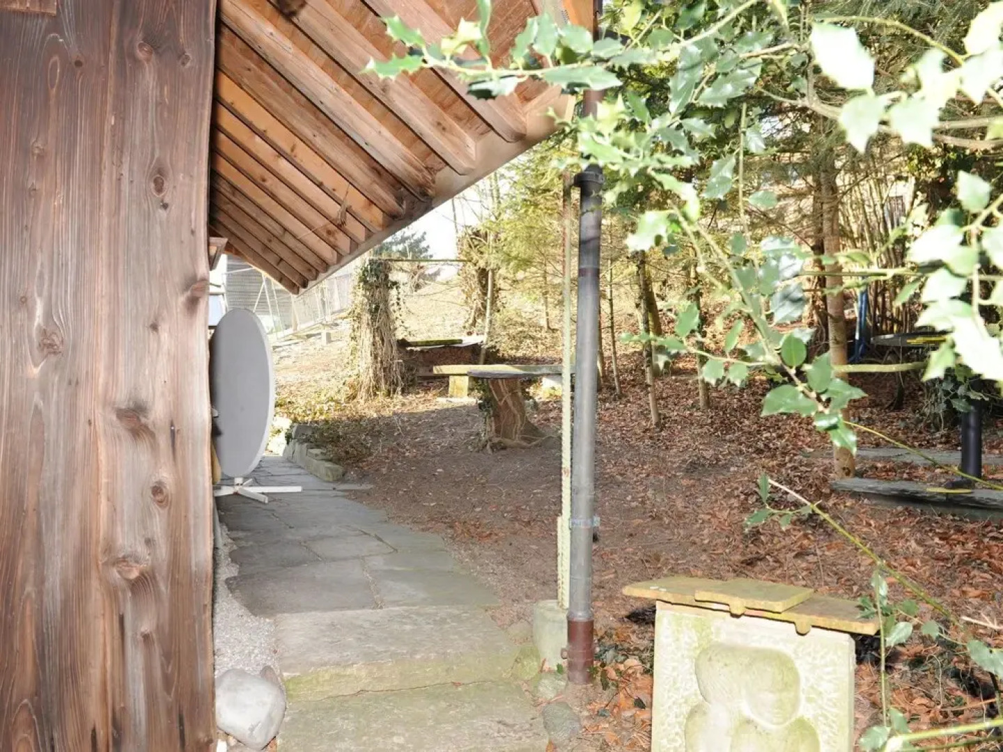 A Chalet on Delightful, Vineyard Covered Hills, Suitable for 2 People