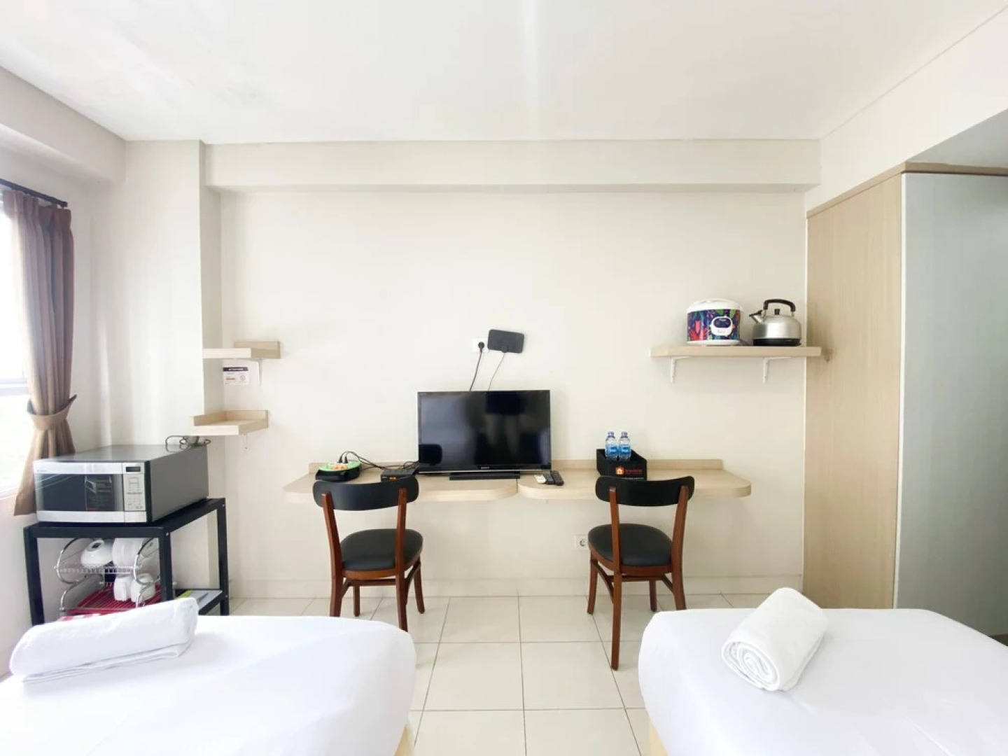 Comfort And Homey Studio Room (No Kitchen) Elvis Tower Apartment