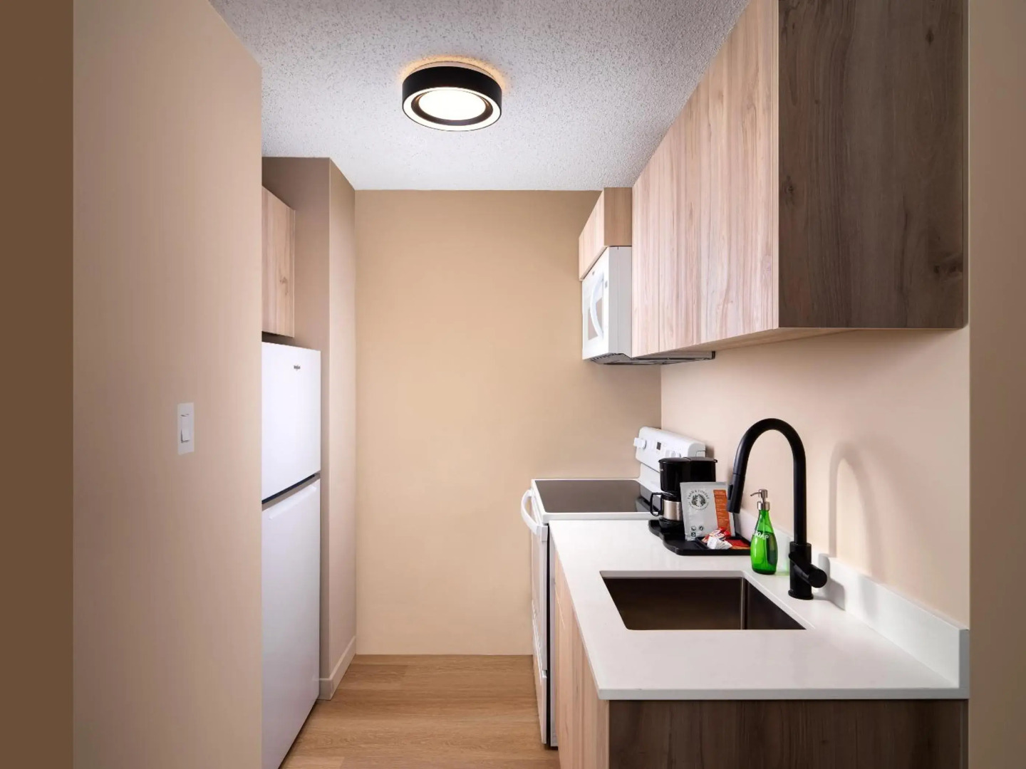 Huntingdon Hotel and Suites