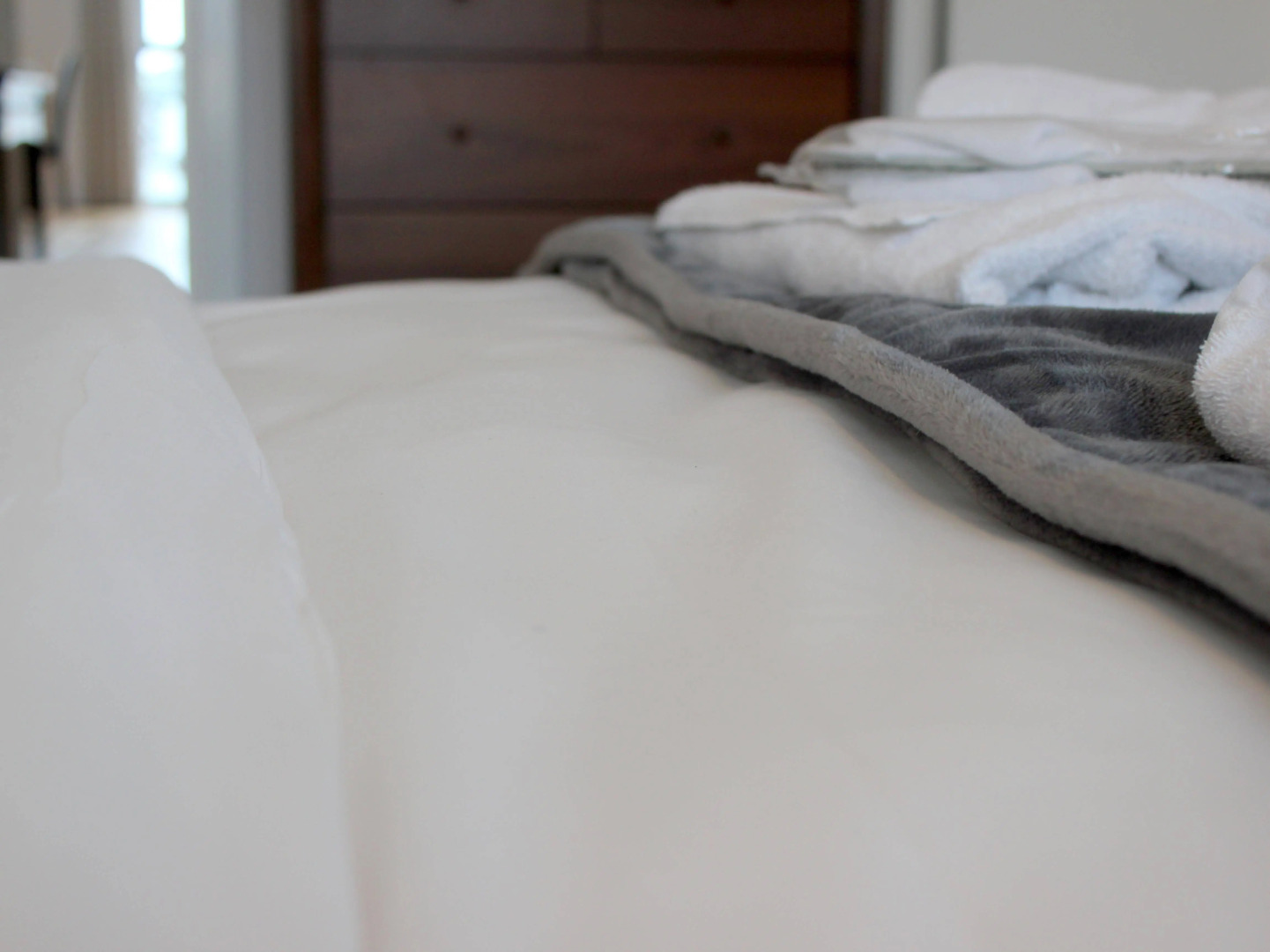 The Luxurious Semi-Circle - Peymans