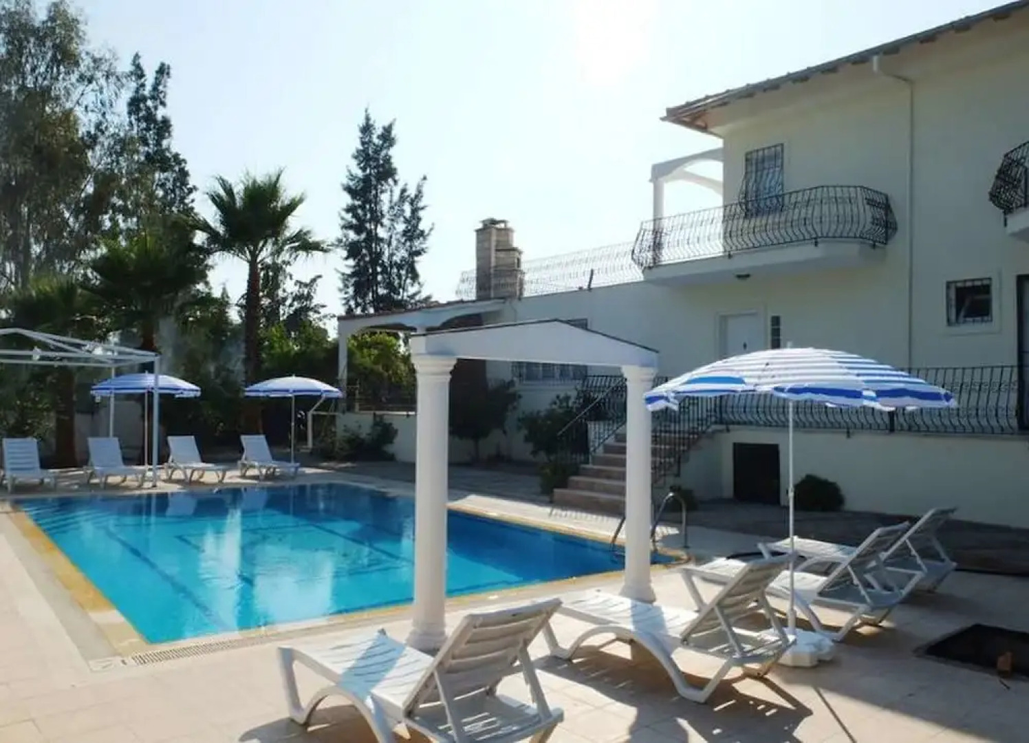 Infinity Yaniklar Villa