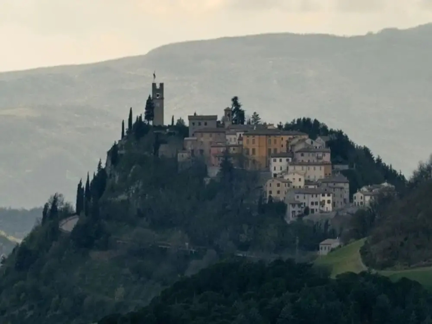 Holiday Home in Urbania With Garden BBQ