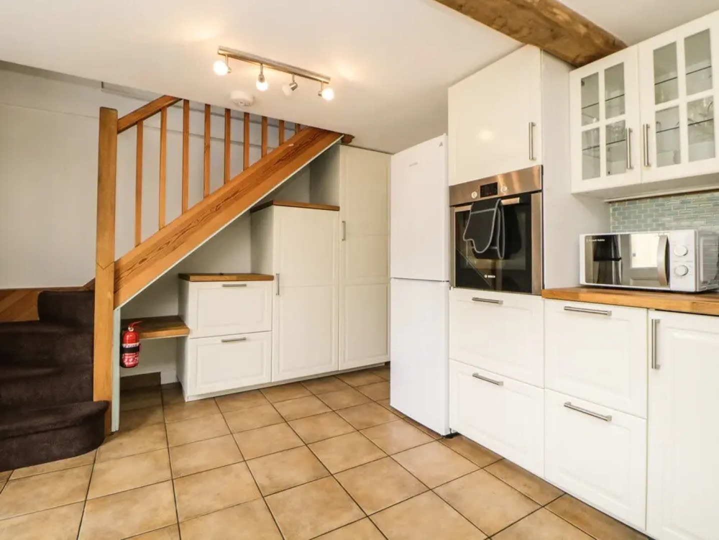 The Yellow House, 13 King Street