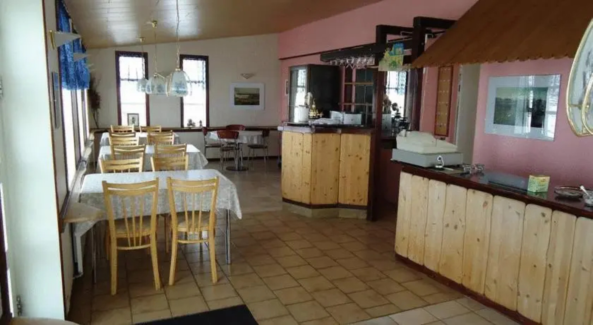 Fosshóll Guesthouse