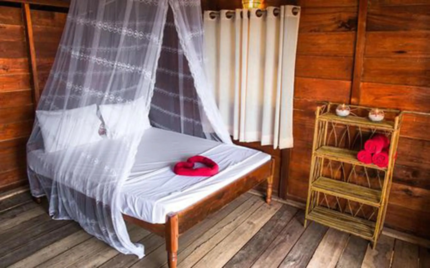 Happy Elephant Bungalows