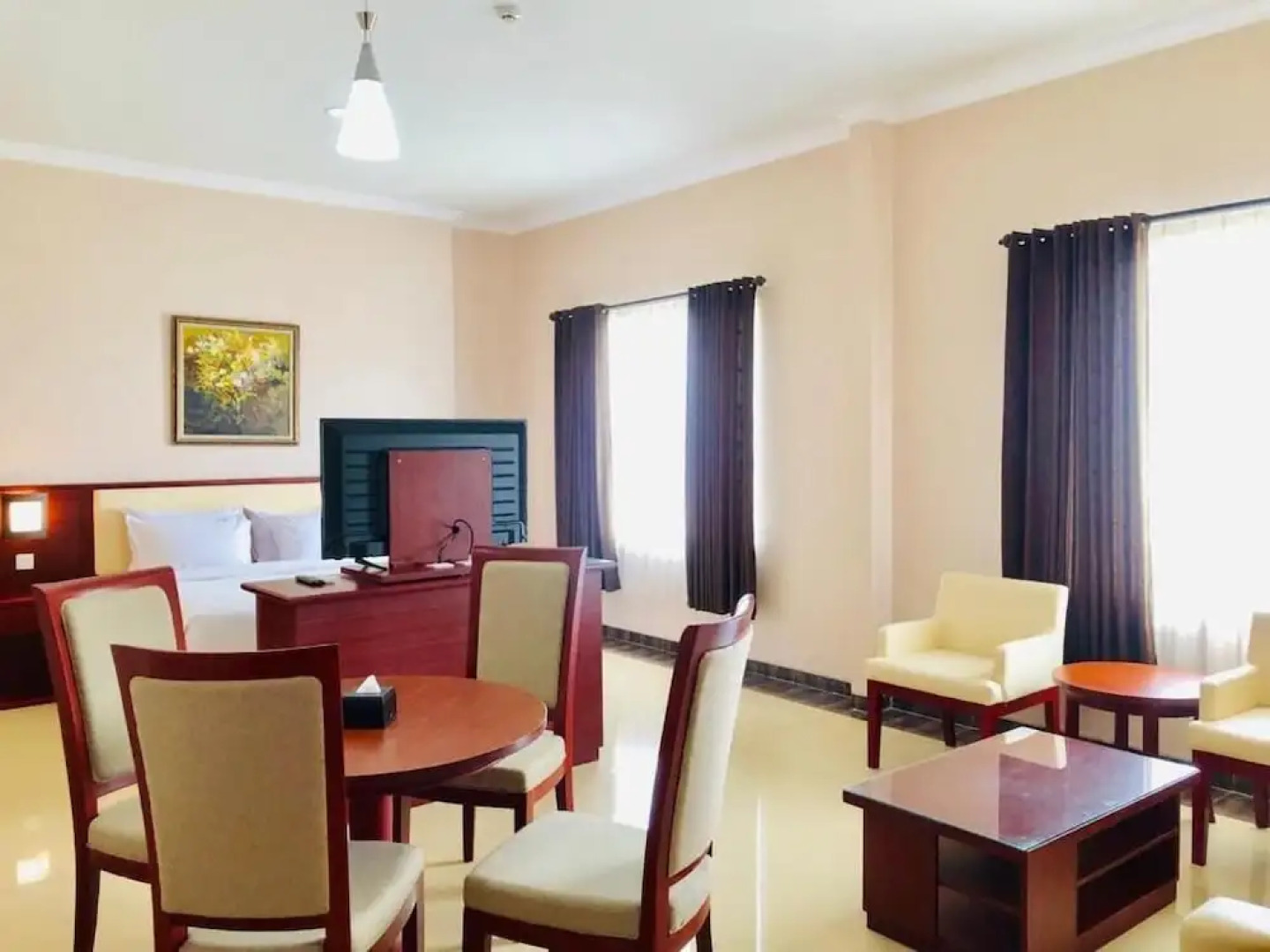 Hotel Tosan Solo Baru