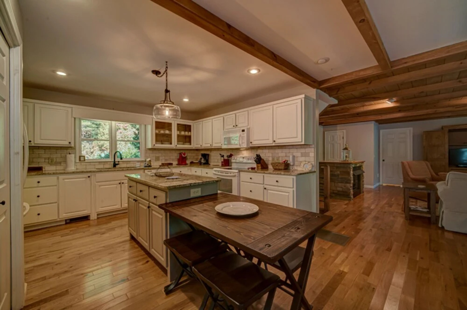 Toccoa Lookout Cottage by Escape to Blue Ridge