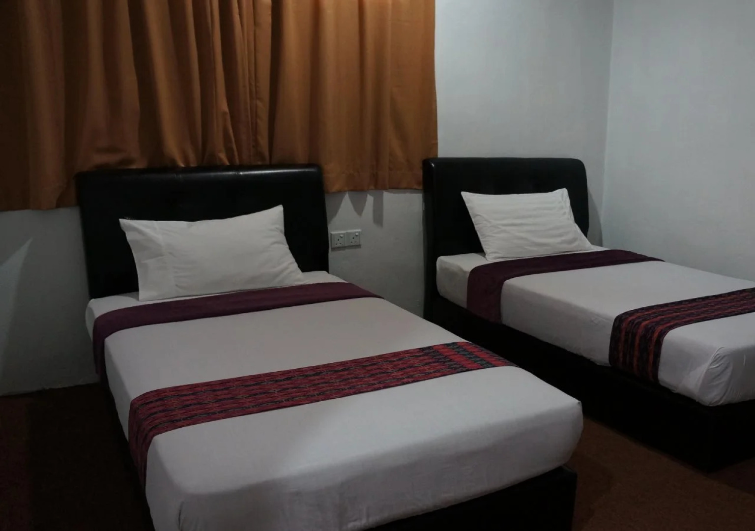 OYO 90037 The 7 Lodge Tambunan