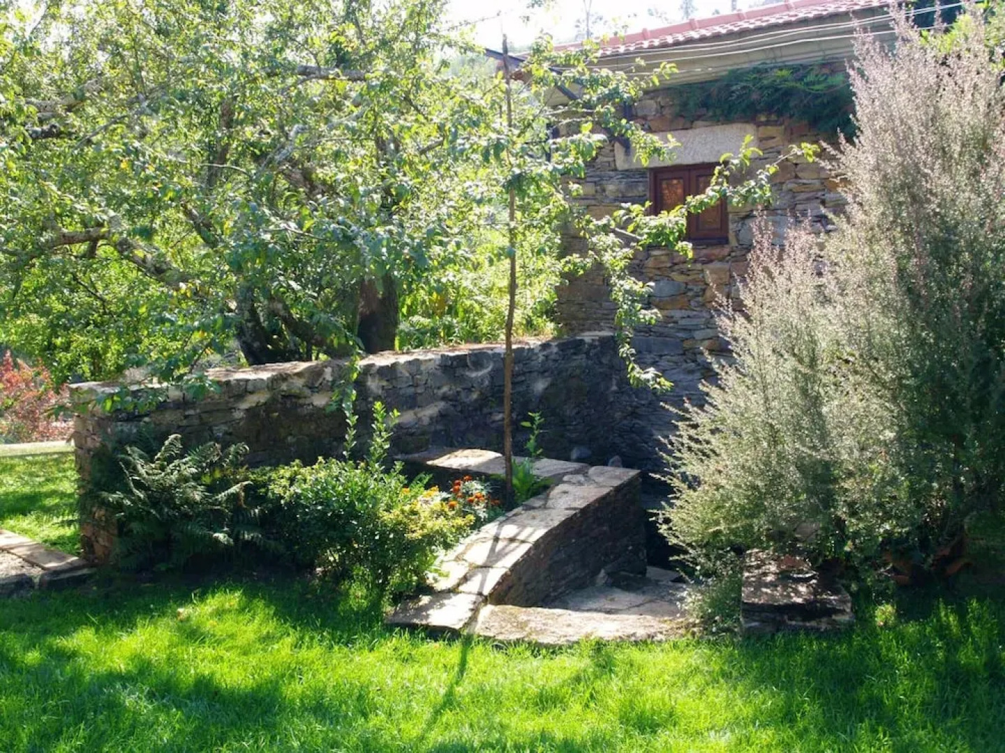 House With 3 Bedrooms in Freimoninho, With Wonderful Mountain View, Enclosed Garden and Wifi