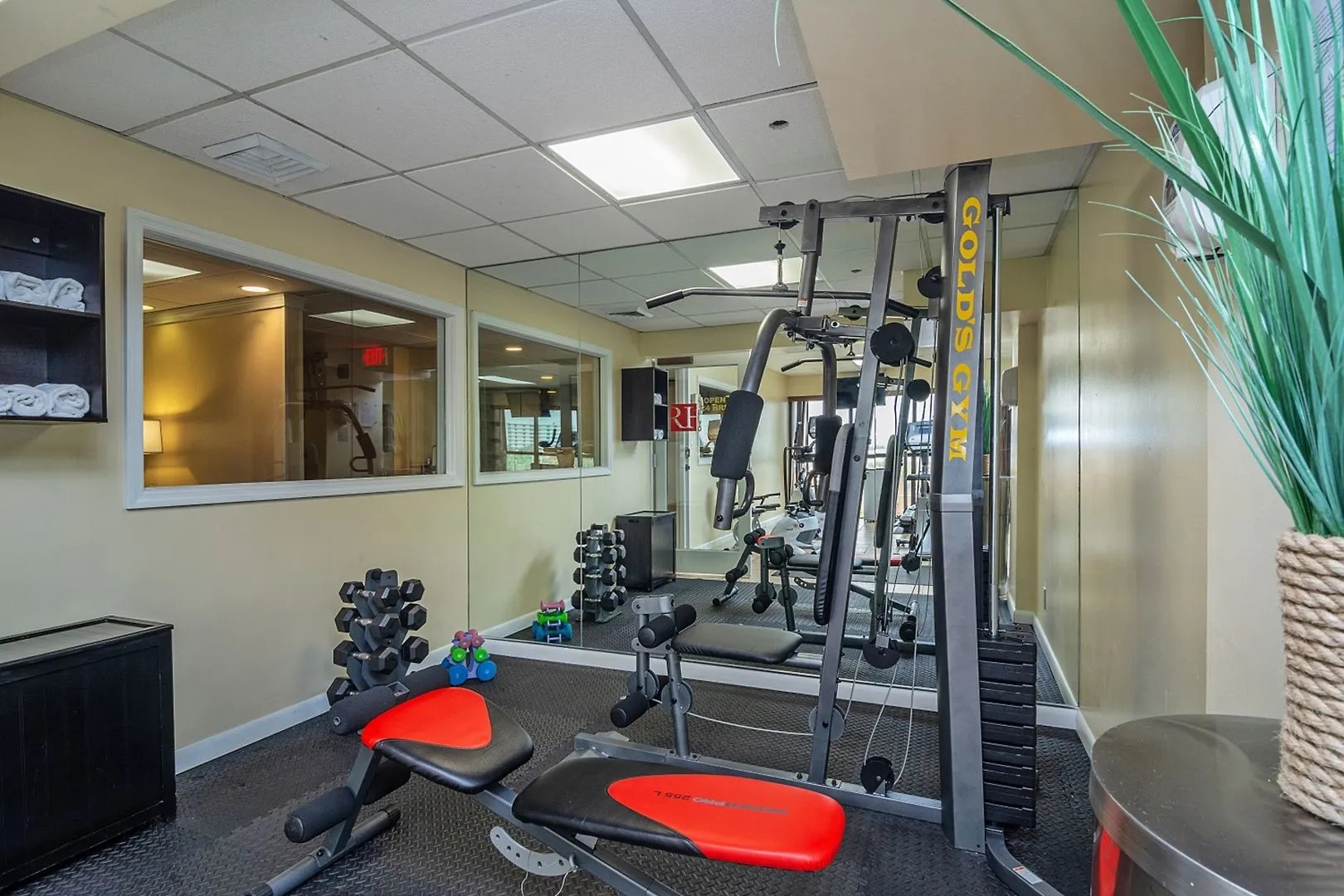 Regency Miami Airport by Sonesta