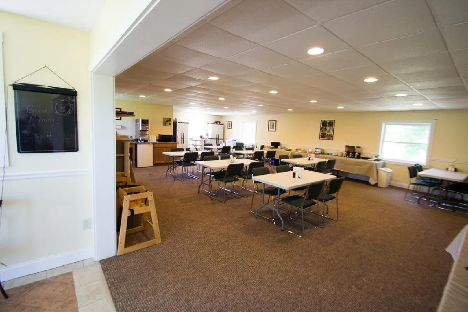 Flagship Inn and Suites