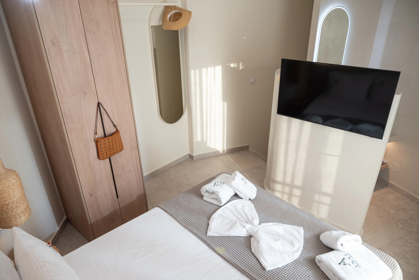 Anny Residences & Suites