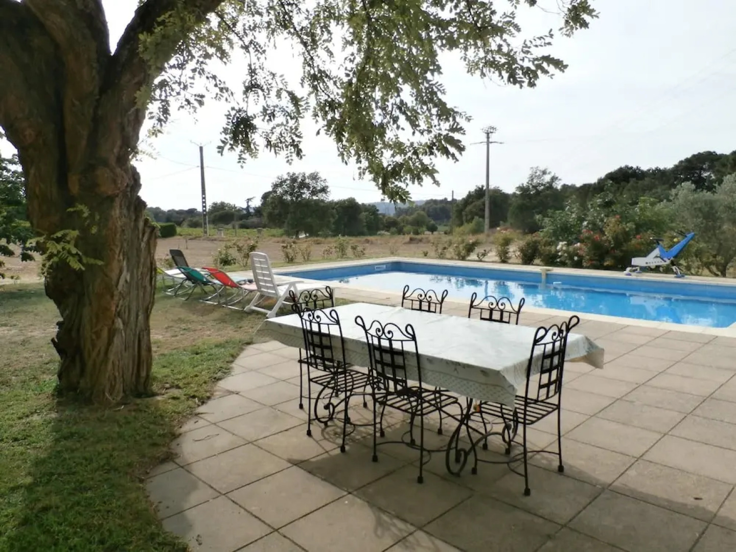 Villa With 3 Bedrooms in La Tour-d'aigues, With Private Pool, Furnished Garden and Wifi
