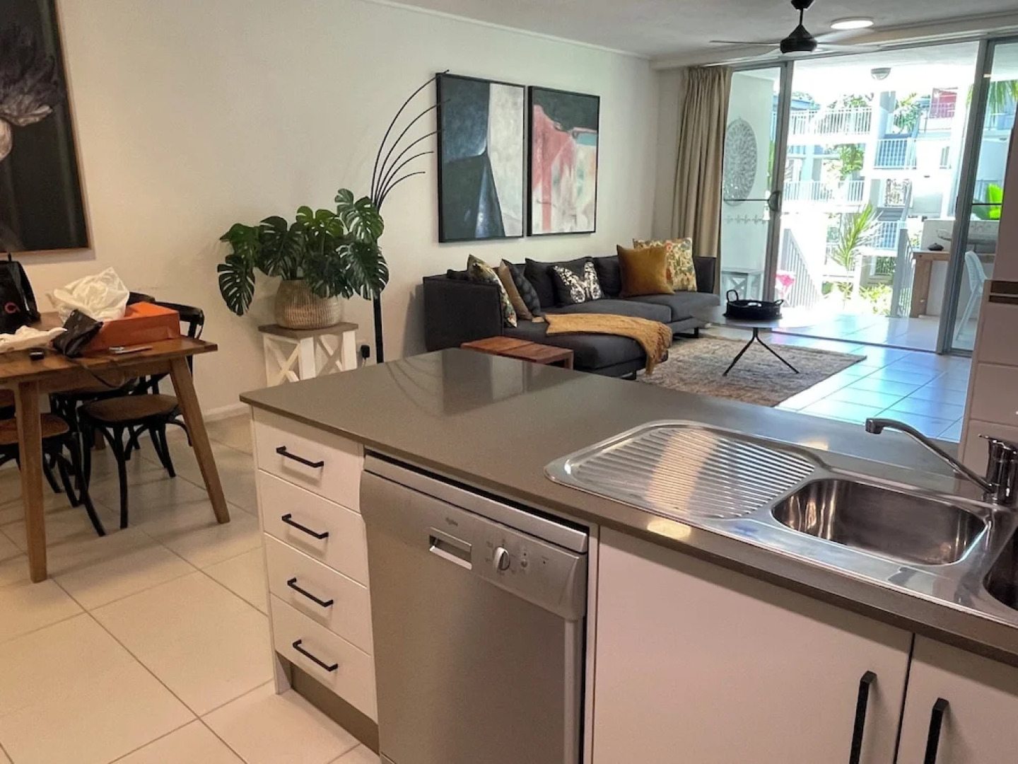 Tropical Luxe Apartment