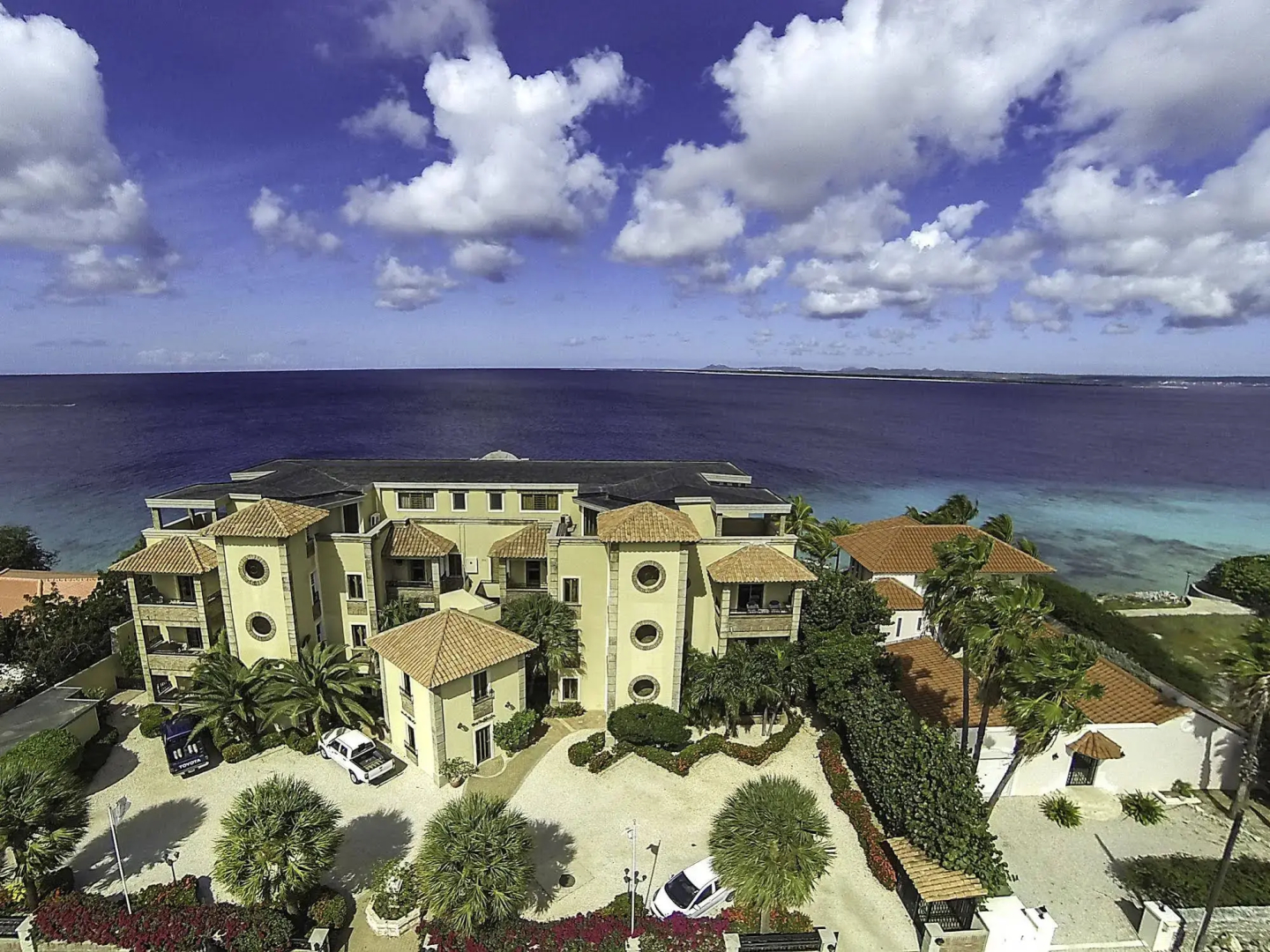 The Bellafonte - Luxury Oceanfront Hotel