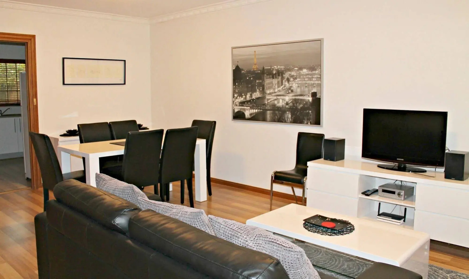 Specialty Accommodation – Adelaide Dress Circle Apartments