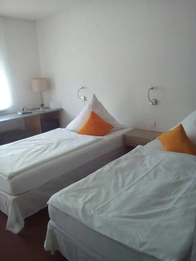 Astra Hotel Garni