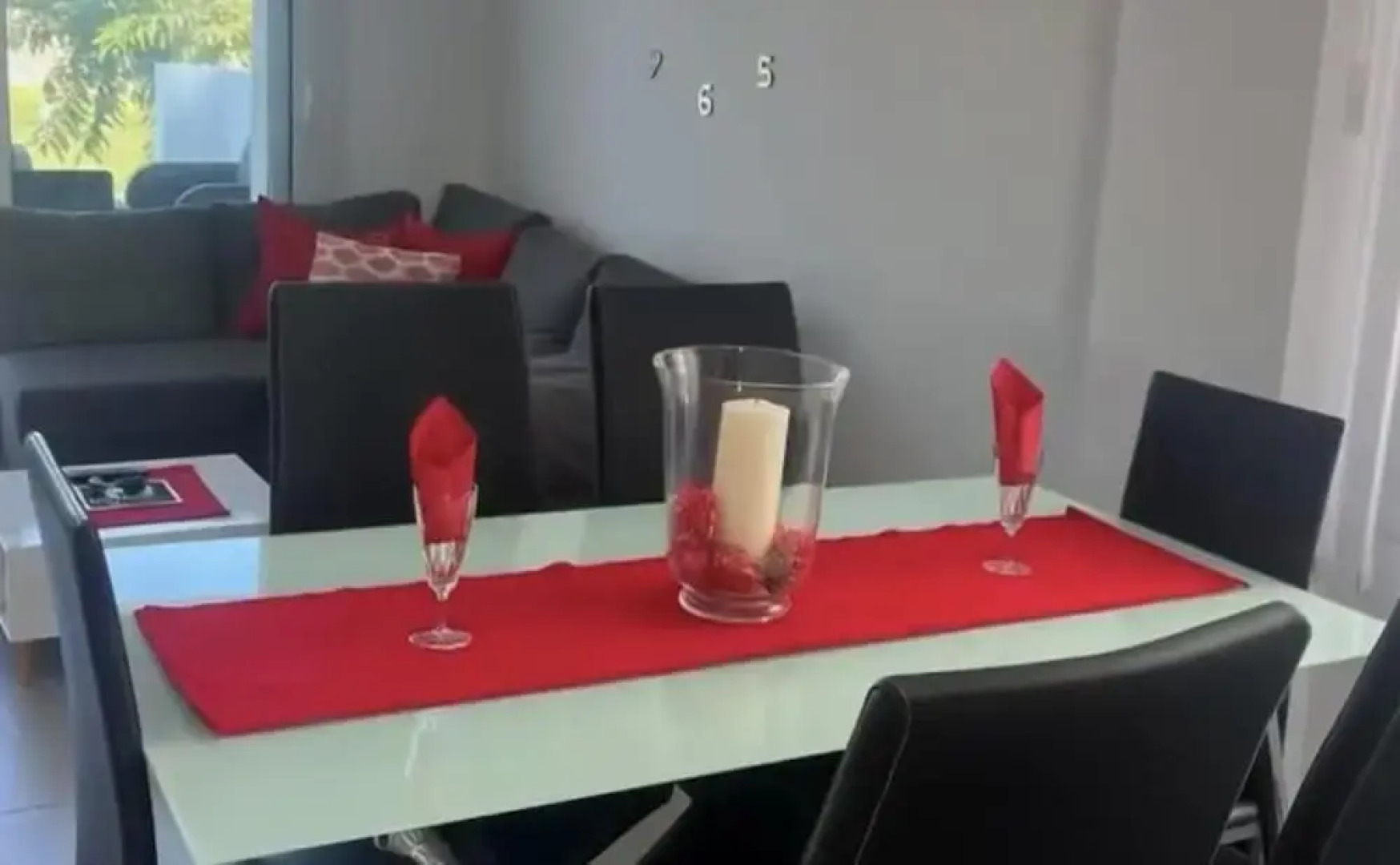 Stylish 2-bed Apartment Overlooking the Fairways