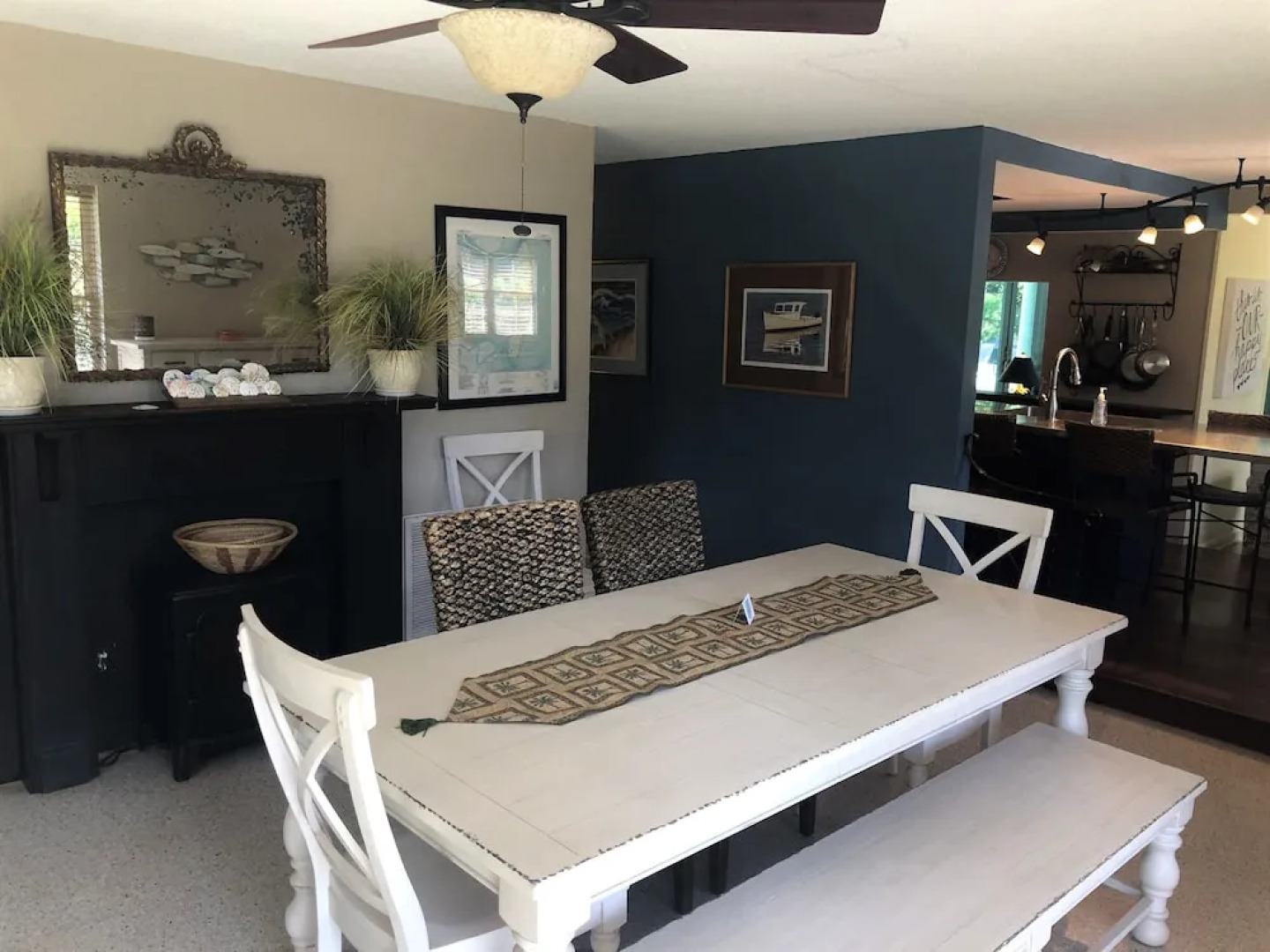 Kisses Cottage by Jekyll Realty