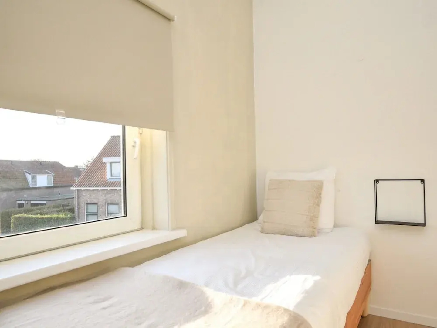 Holiday Home in Vrouwenpolder Near Beach