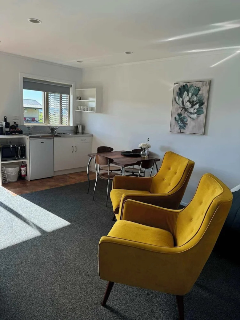 Pohara Beach Top 10 Holiday