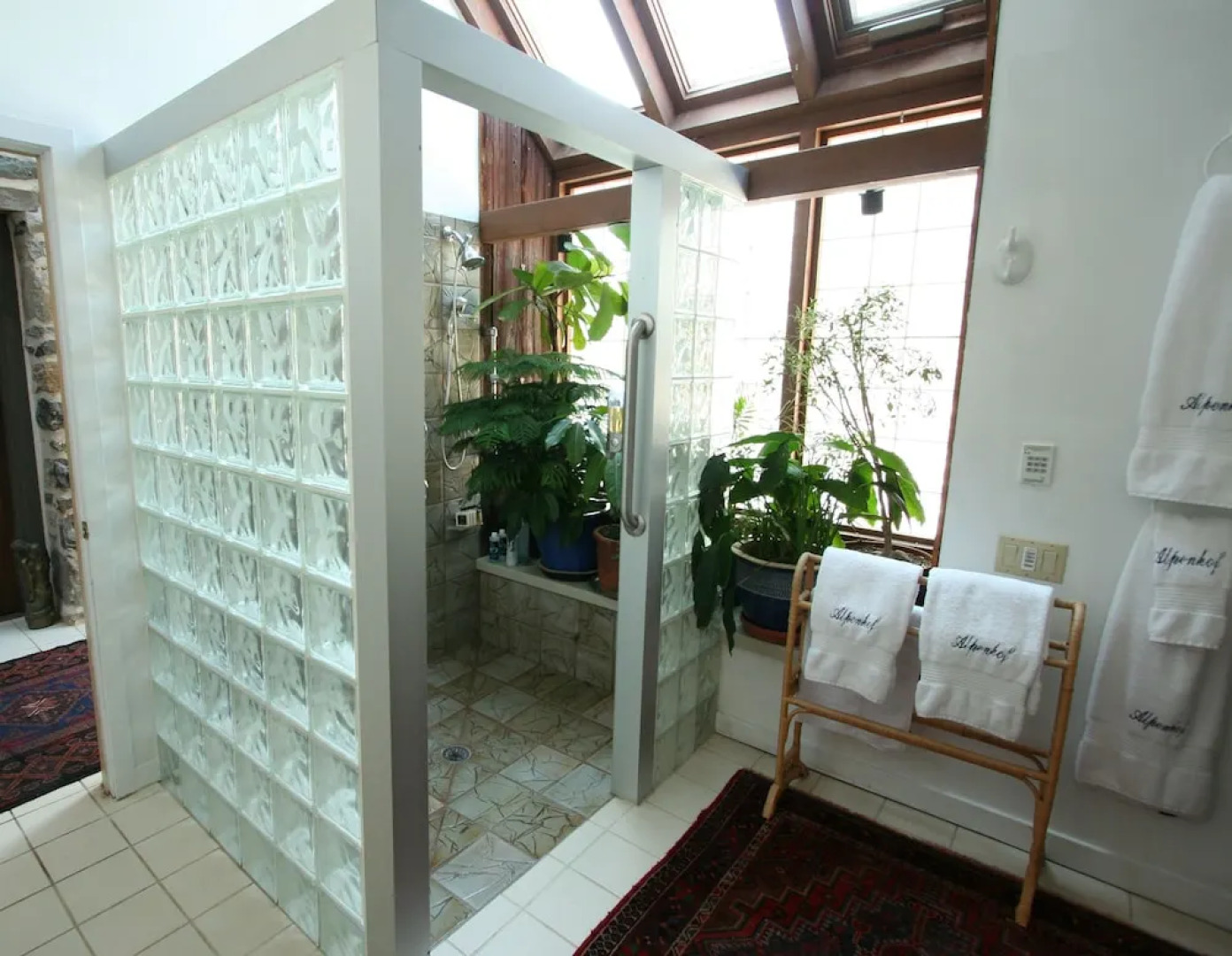 Alpenhof Bed and Breakfast