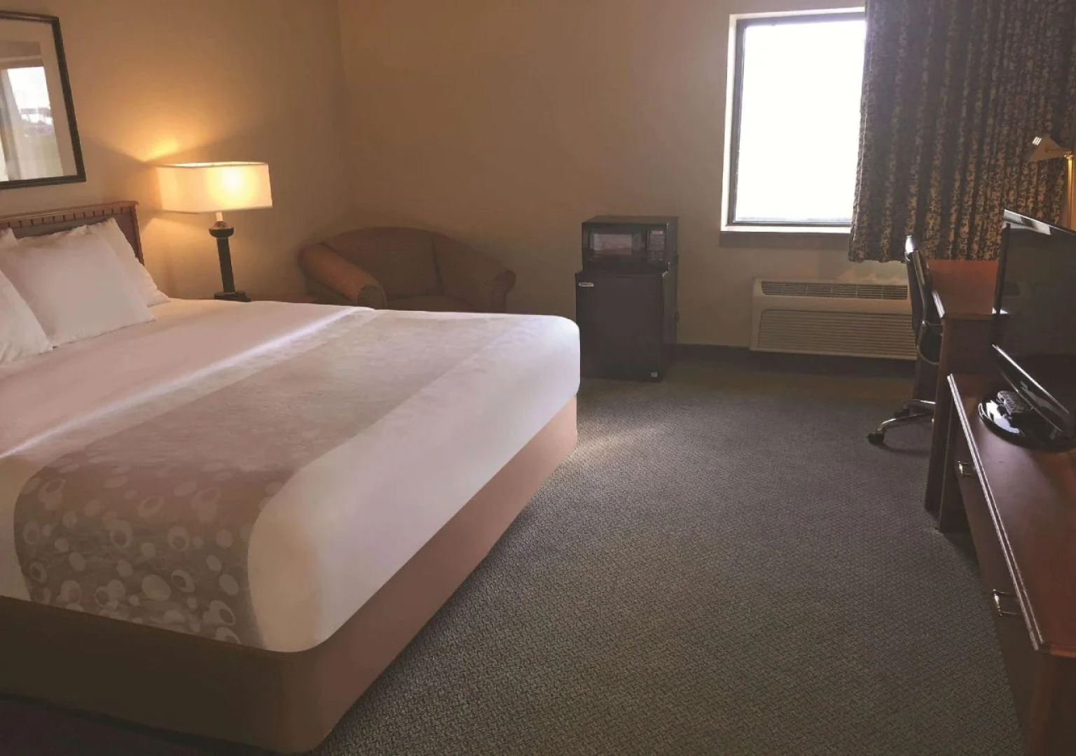 La Quinta Inn Milwaukee West Brookfield