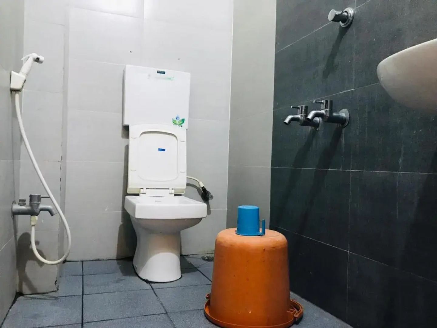 STAYMAKER Bright Palace Residency