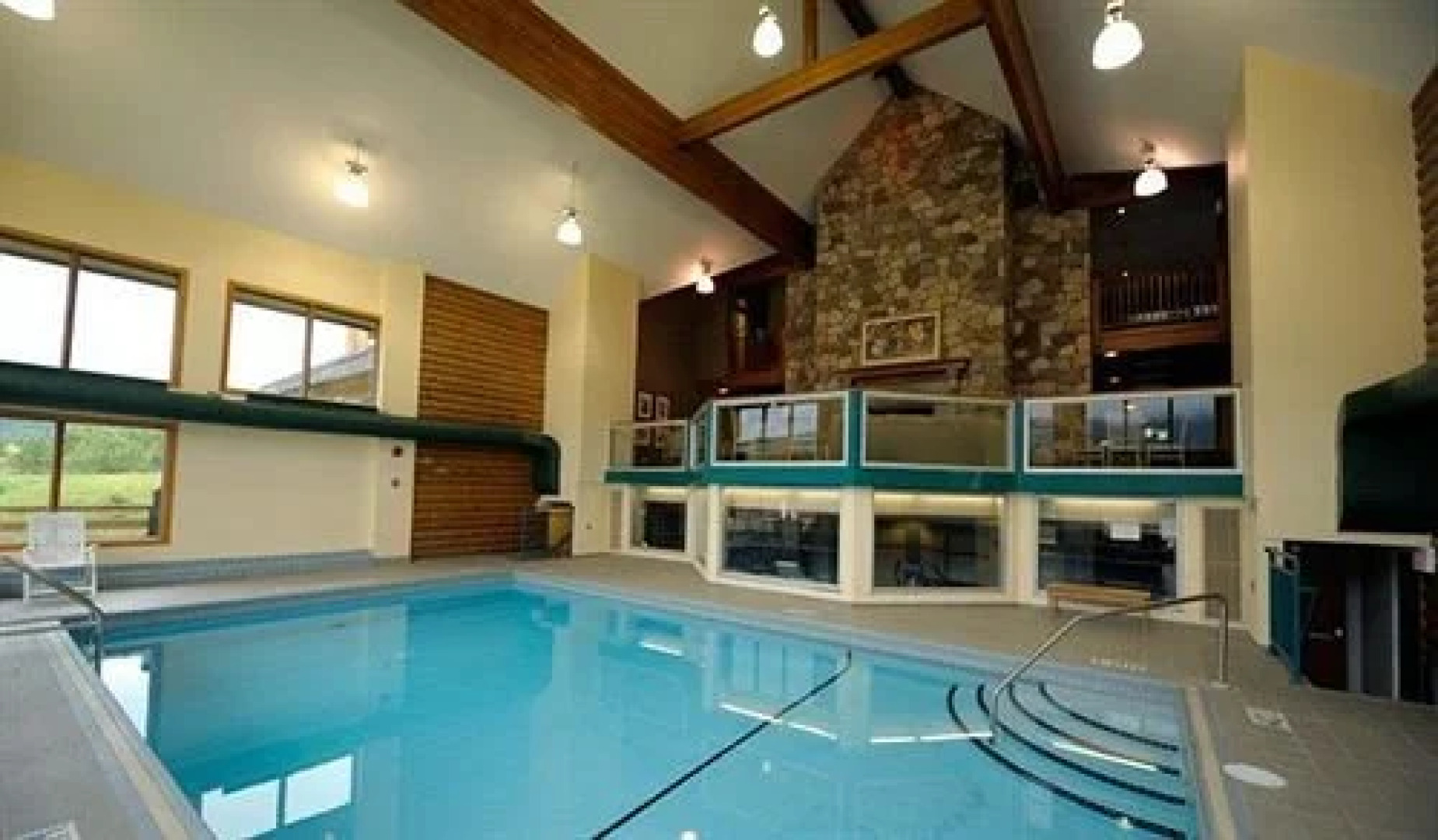 Nakoda Lakeside Lodge