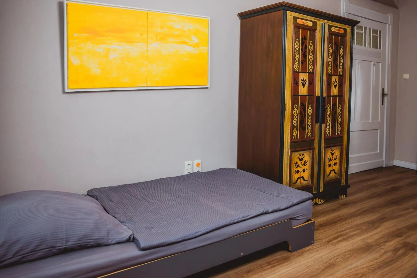 Charmante Altbau-Wohnung zwischen Altstadt und Klinikum mit Parkplatz