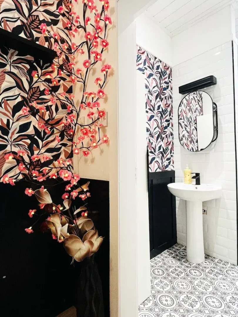 Luxury Entire Holiday Apartment - Self Checkin & Checkout