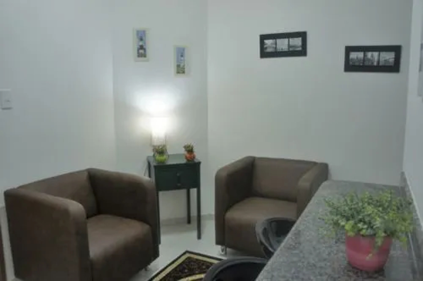 Mariana Flat Service