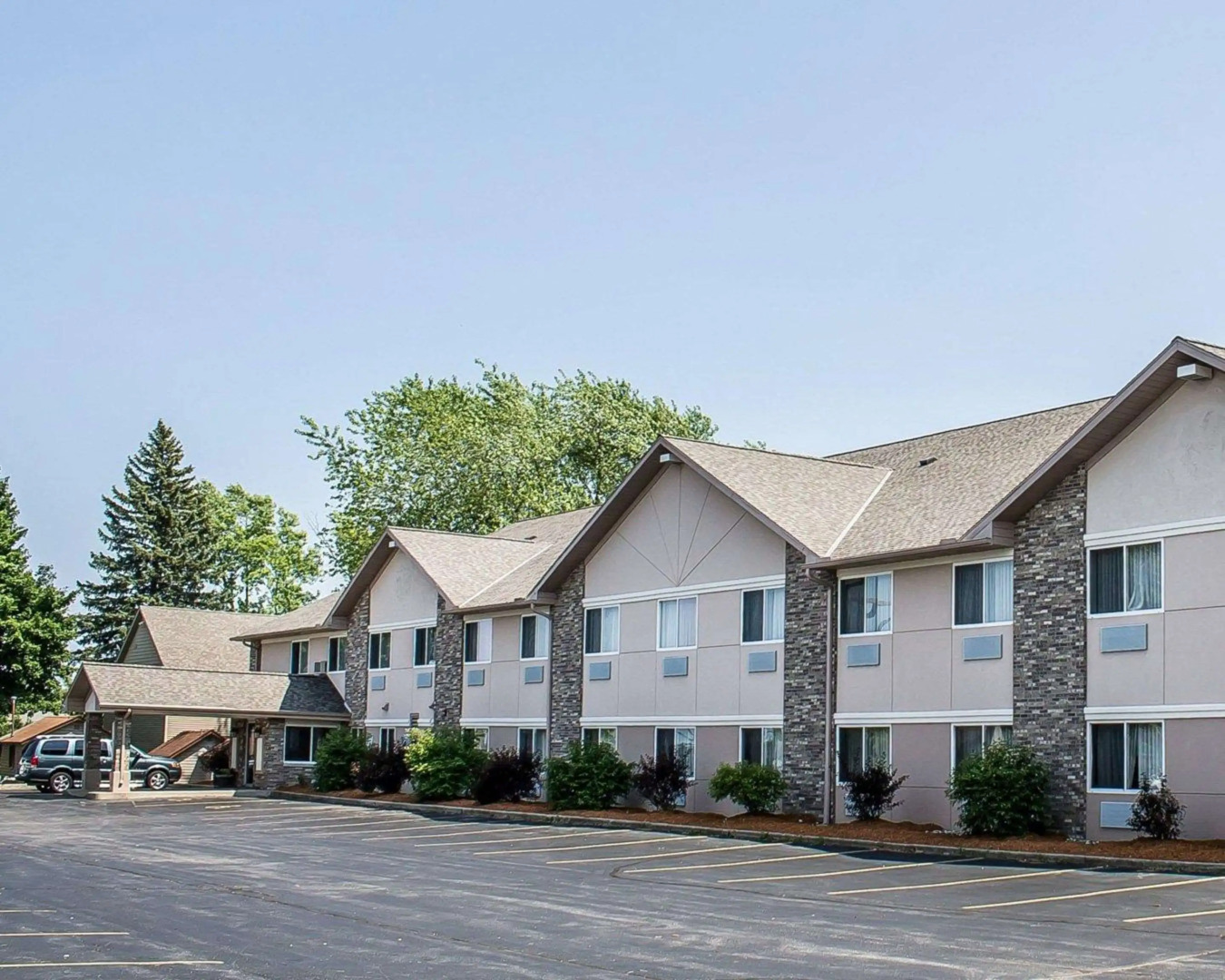 Quality Inn & Suites Sturgeon Bay