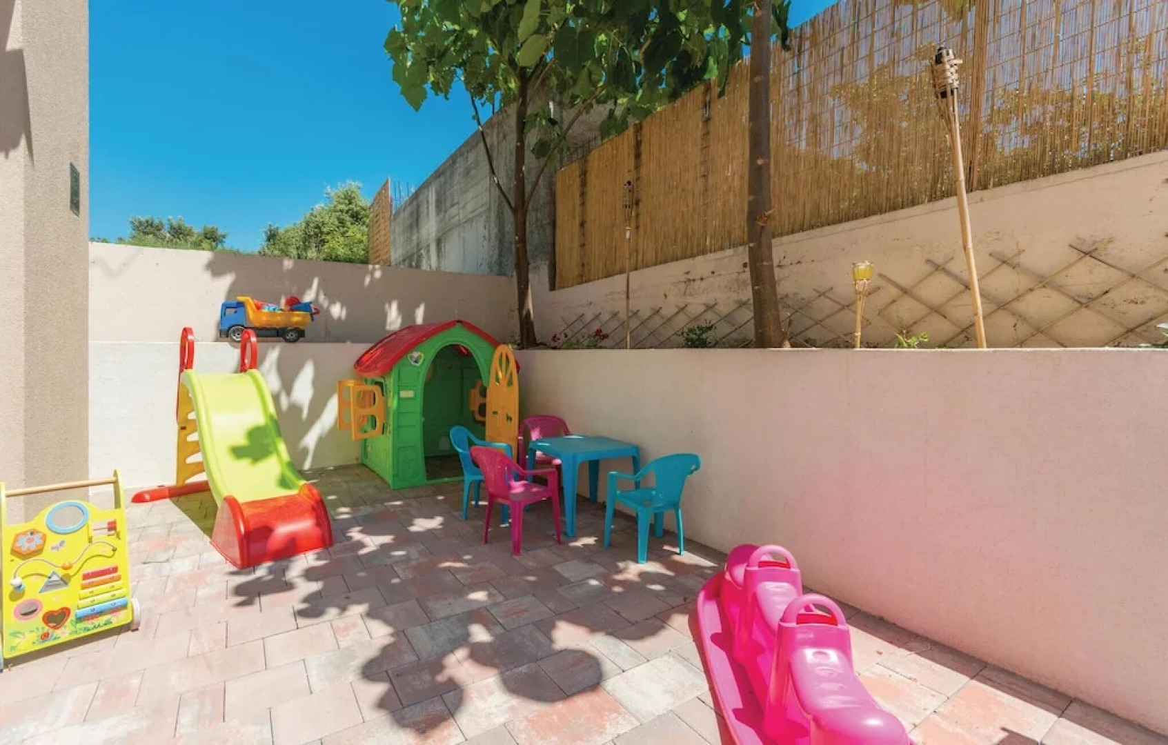 Awesome Home in Pakostane With 3 Bedrooms, Wifi and Outdoor Swimming Pool