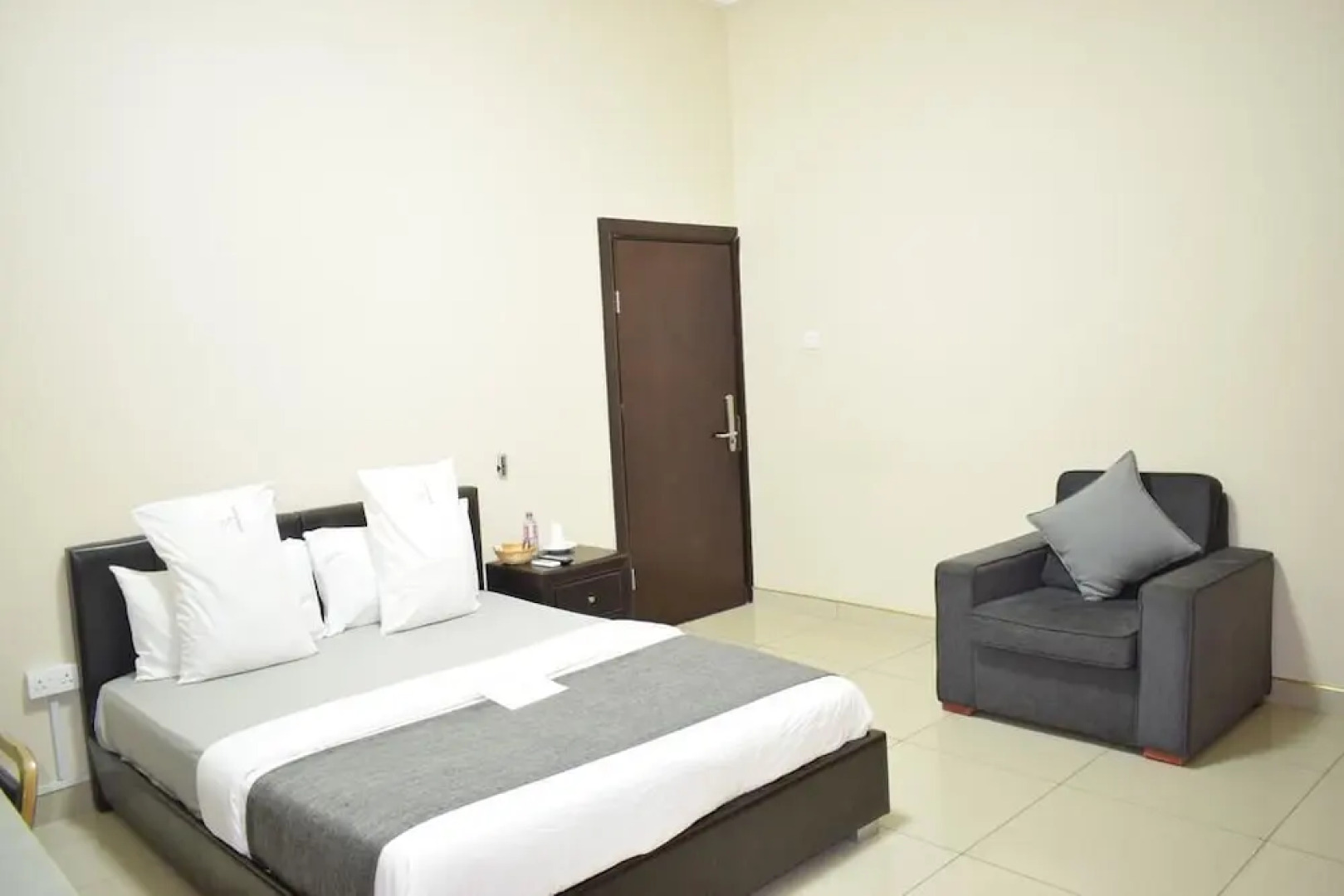 Relle Suites Hotel