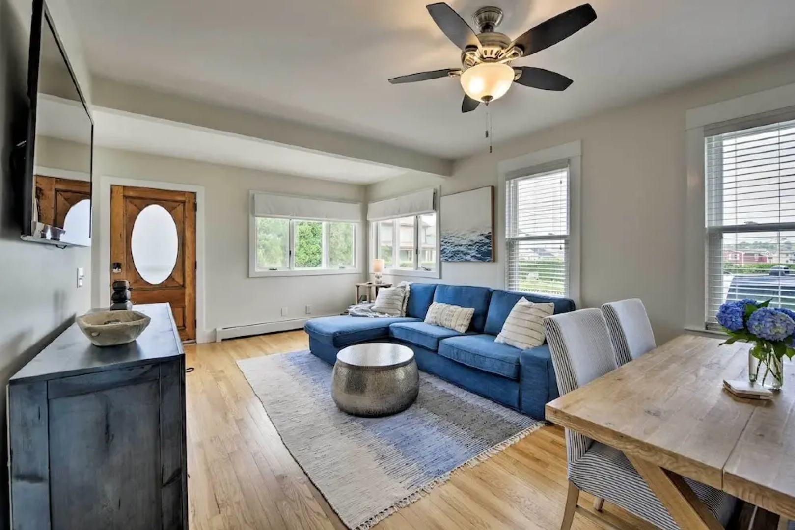 Idyllic Newport Area Cottage - Walk to First Beach