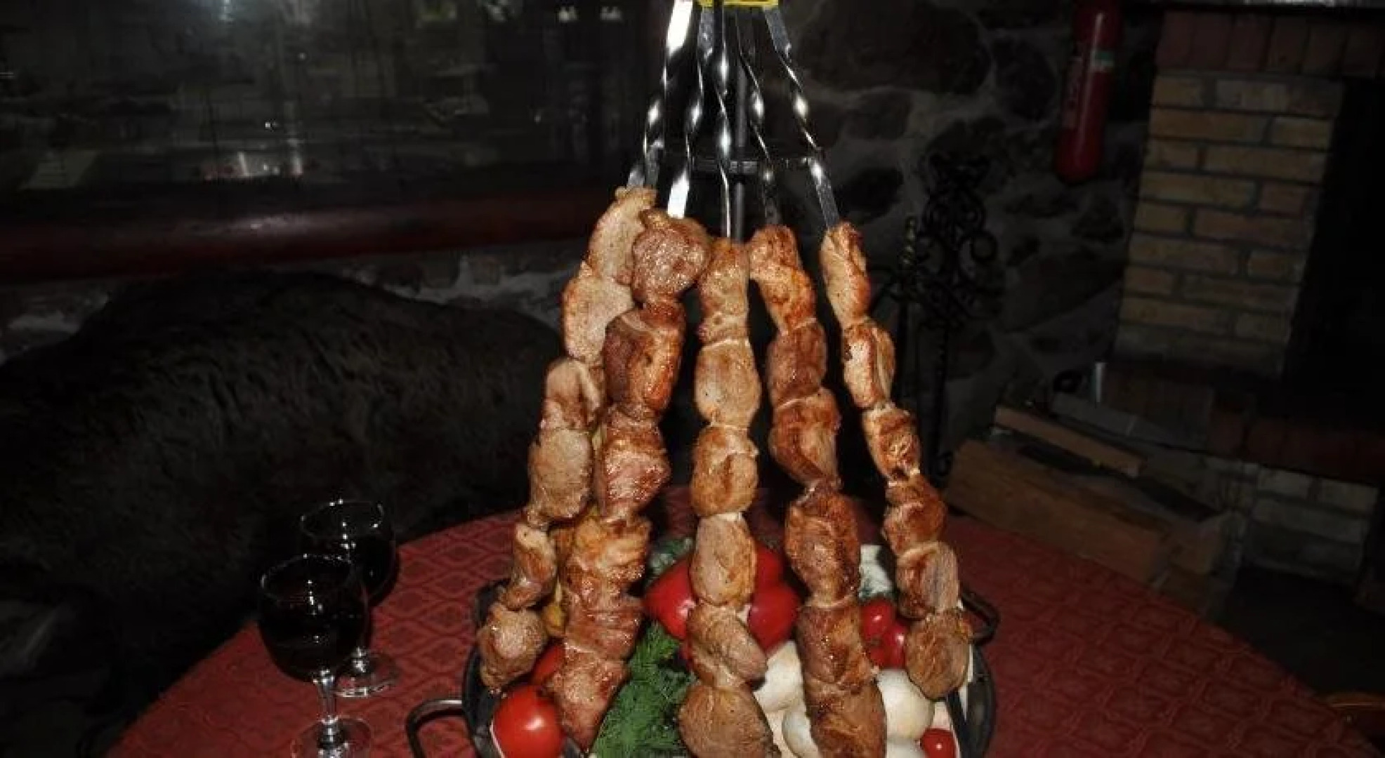 Отельно-Ресторанный Комплекс Охотничий Двор