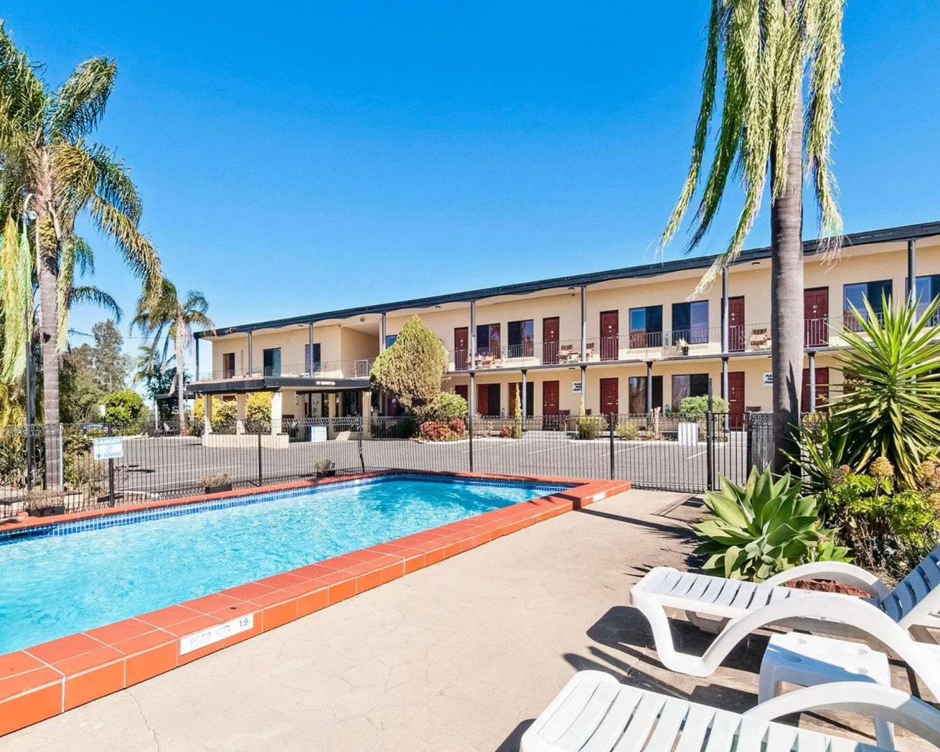 Country Plaza Motel Taree