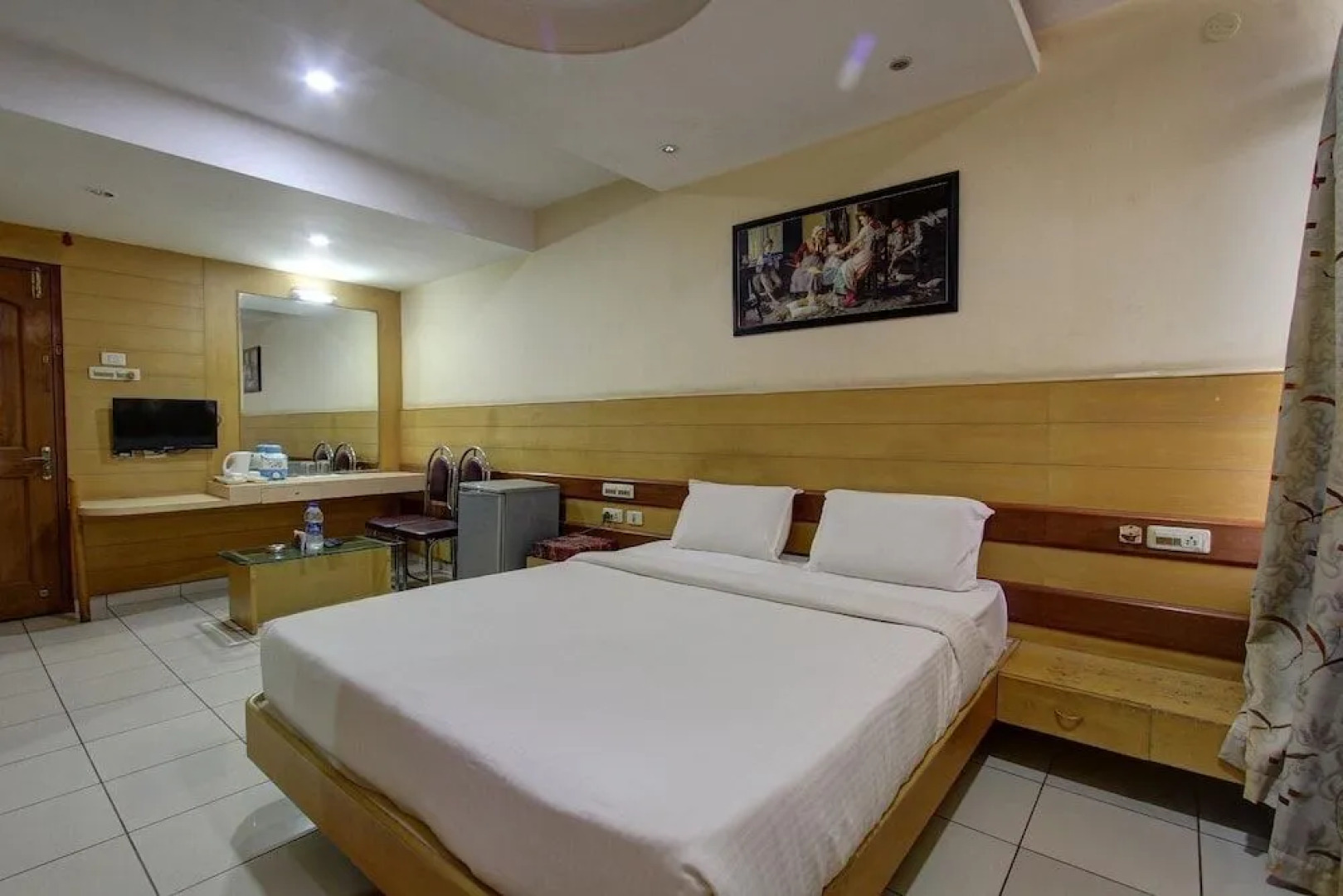 Hotel Rajsangam International