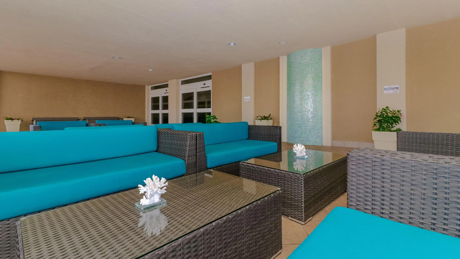 Holiday Inn Resort Oceanfront at Surfside Beach by IHG