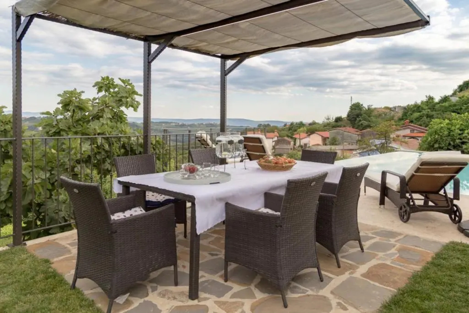 Pool & Sauna Villa Gizela